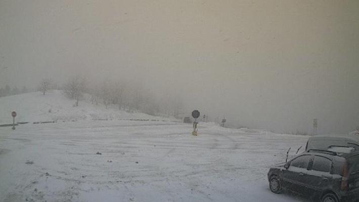 Maltempo, neve in Alto Mugello fino a quote collinari