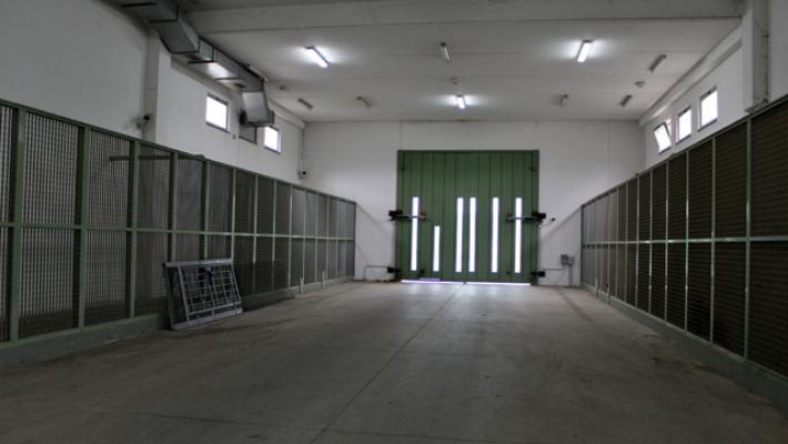 Disordini nel carcere di Oristano, allagamenti e fiamme in una cella