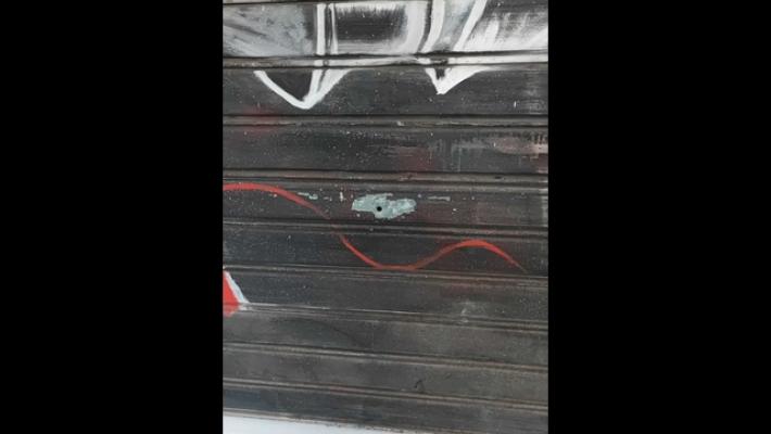 Cgil, nella sede di Primavalle a Roma 5 fori di proiettile