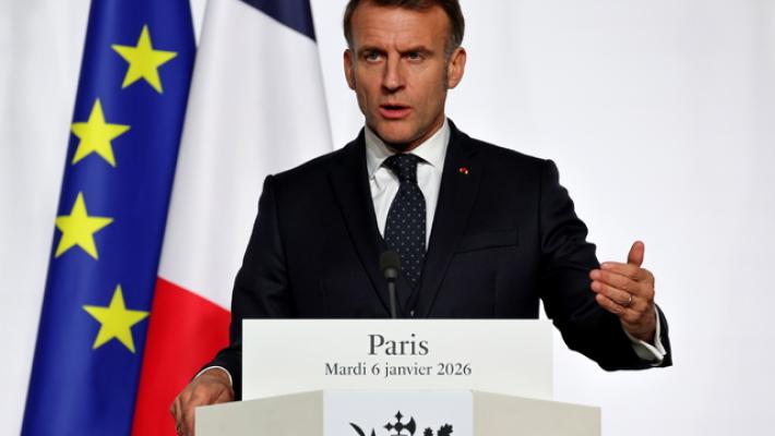 Macron, gli Usa si allontanano da alleati e norme internazionali