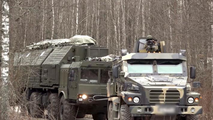 Gb, Germania e Francia condannano lancio missile russo Oreshnik in Ucraina