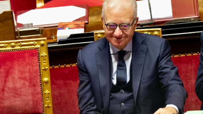 Crans-Montana, Mantovano vedr&agrave; le famiglie per concordare una linea comune