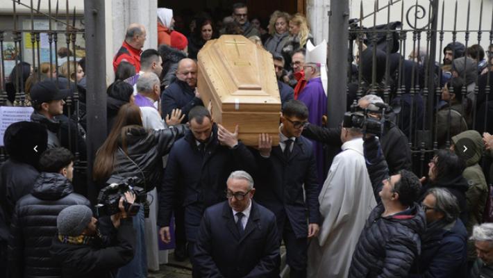 I funerali di Aurora, 'vogliamo giustizia non vendetta'