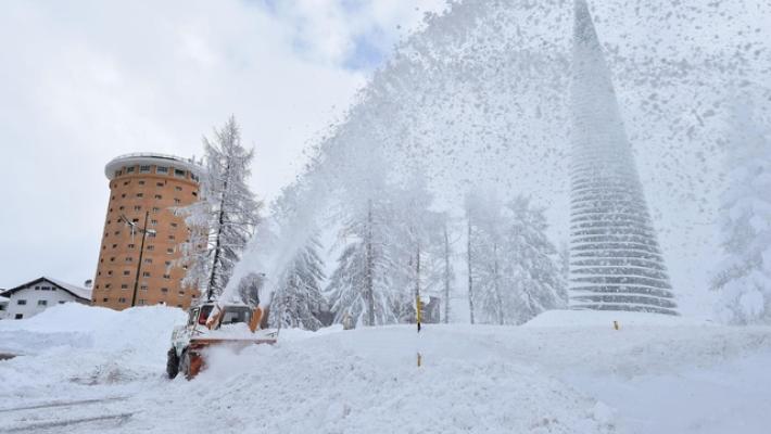 Irregolarit&agrave; antincendio, sequestrata la Torre Rossa a Sestriere