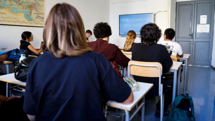 Scuola, aperte le iscrizioni alle prime classi per l'anno scolastico 2026/2027