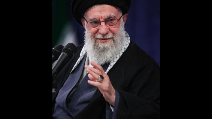 'L'Iran avverte, se attaccati colpiremo le basi Usa nella regione'