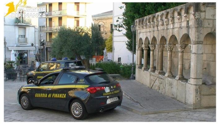 Reddito di cittadinanza, indagati 41 funzionari di 28 comuni dell'Isernino