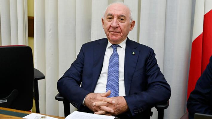 Perquisizioni della Gdf nella sede del Garante della Privacy