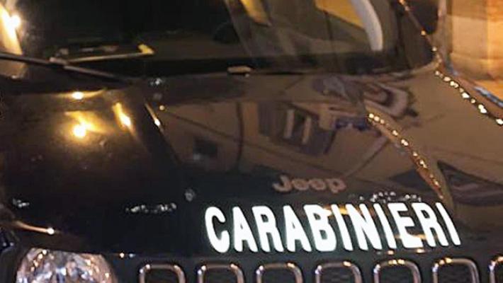 Titolare agenzia viaggi scompare a Fano, 40 le denunce dei clienti