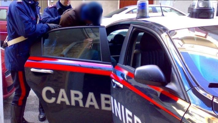 Ricercato per il sequestro di un banchiere in Francia, catturato a Firenze