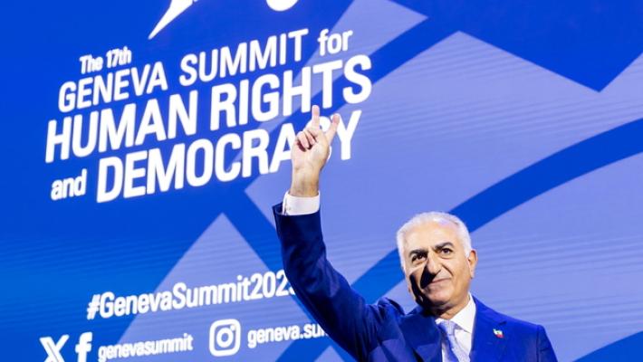 Pahlavi, 'torner&ograve; in Iran, posso garantire la transizione'