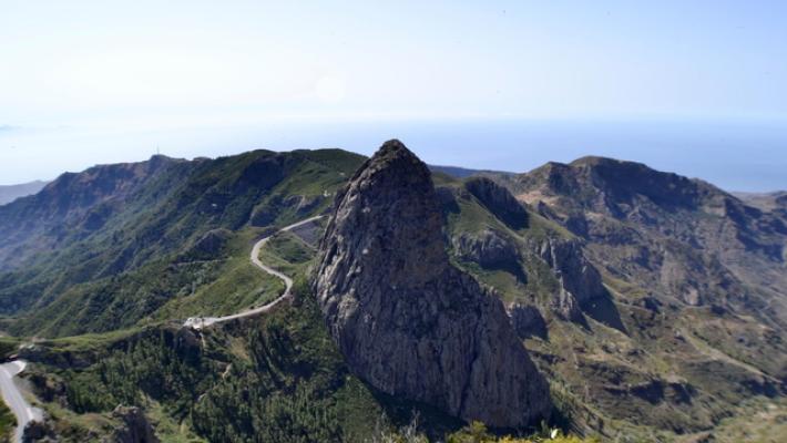 Disagi per blackout totale nell'isola di La Gomera rimasta senza elettricit&agrave;