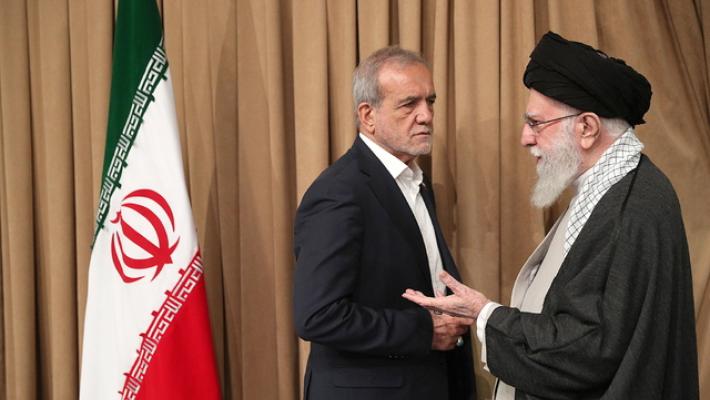 Pezeshkian, 'attaccare Khamenei equivale a una guerra totale'