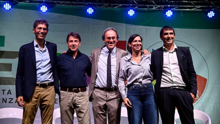 Opposizioni, Meloni venga in Aula per vertice sulla Groenlandia