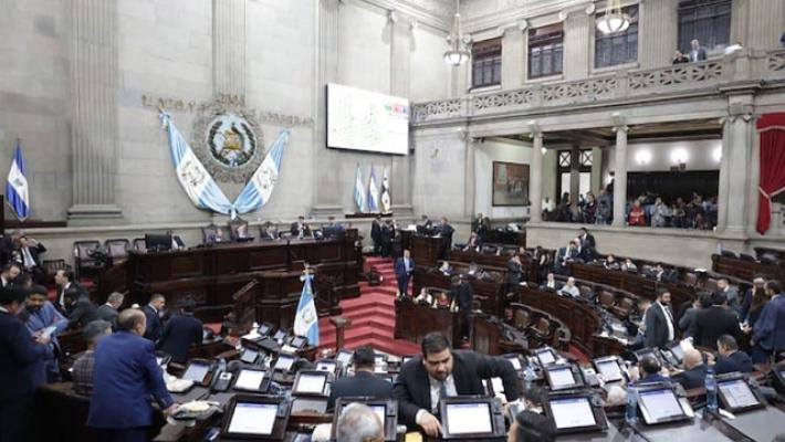 Guatemala, il Congresso ratifica lo stato d'assedio per trenta giorni