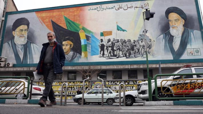 Il Parlamento iraniano minaccia, 'un attacco a Khamenei innesca la jihad'