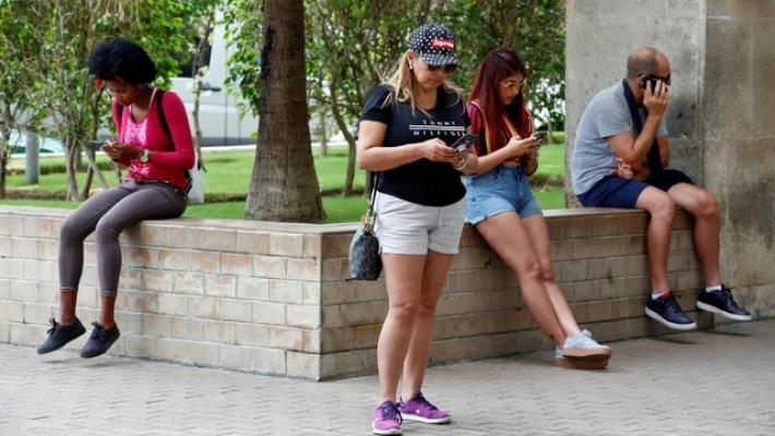 Ong, 'Cuba intensifica la sorveglianza online per reprimere il dissenso'