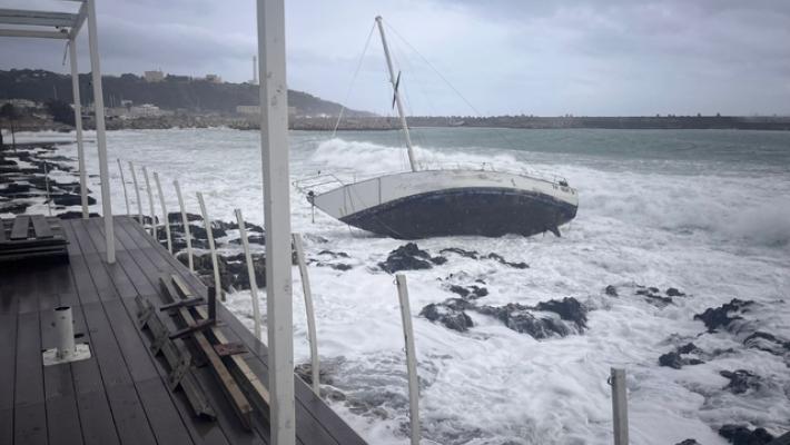 Maltempo, nel Leccese danni a infrastrutture portuali