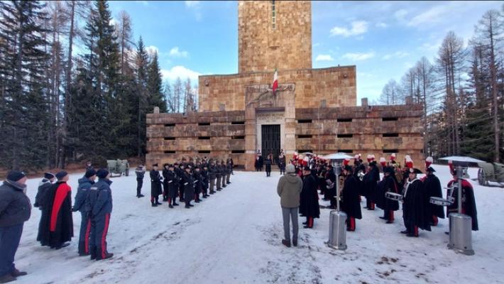 Carabinieri: aperta a Cortina la seconda 'Arma1814 Ski challenge'