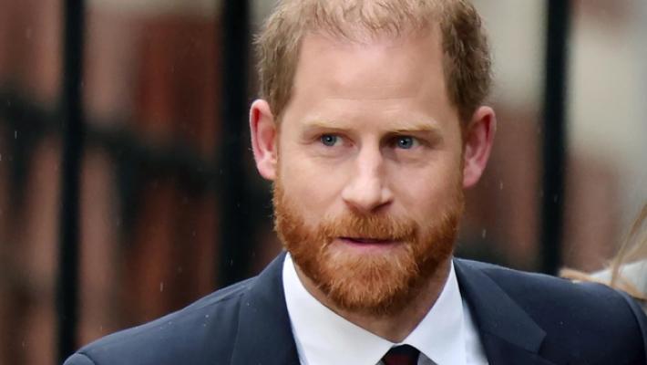 Il principe Harry contro Trump, 'i soldati Gb meritano rispetto'