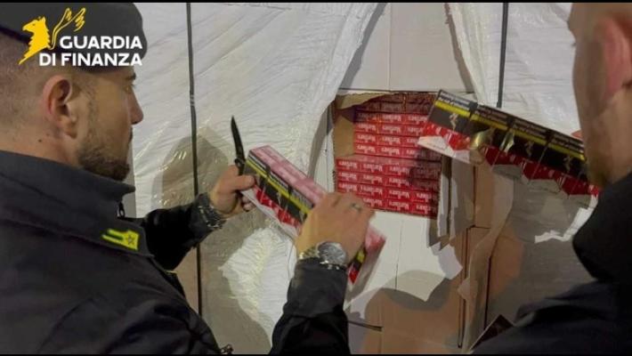 Oltre 7 tonnellate di sigarette di contrabbando sequestrate a Padova