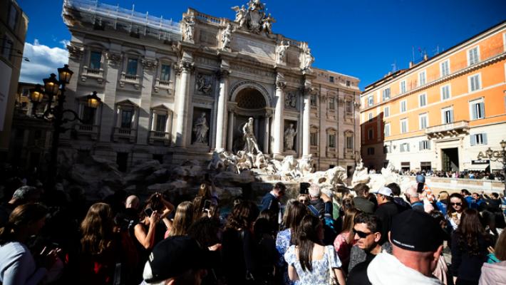 Dal 2 febbraio ticket per Fontana Trevi, ingresso a 2 euro per turisti