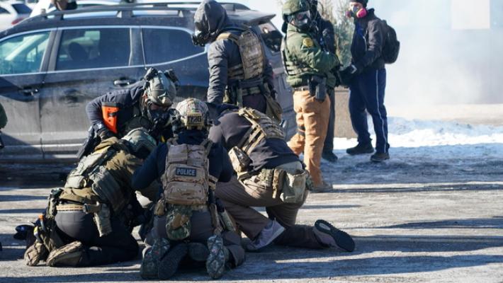 Cnn, due gli agenti federali che hanno sparato a Pretti a Minneapolis