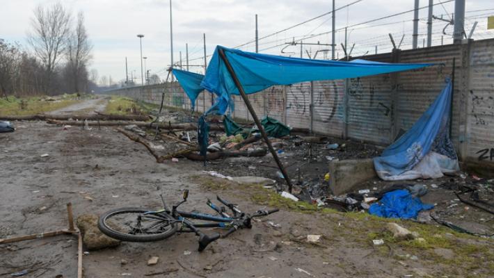 Pusher ucciso da agente, 'per ora unica certezza &egrave; la distanza dello sparo'