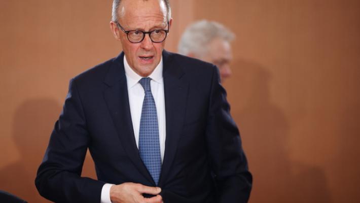 Merz, il regime iraniano usando il terrore ha i giorni contati