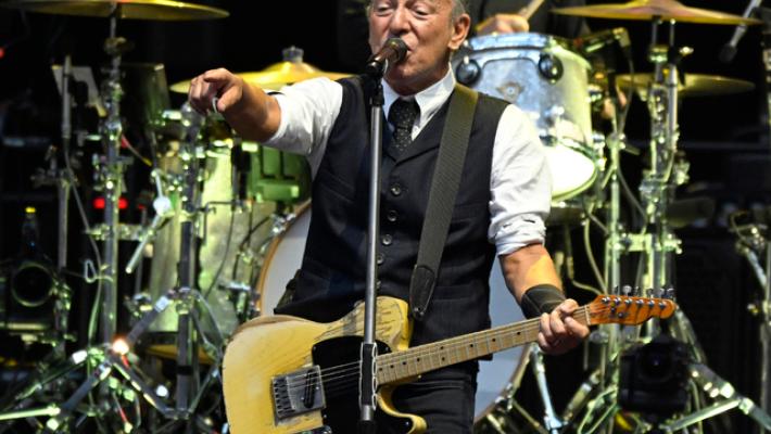 Springsteen suona a Minneapolis contro l'Ice