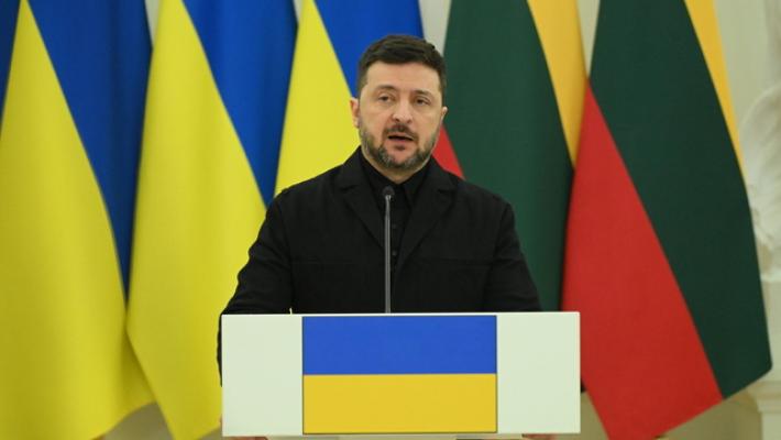 Zelensky, 'l'attacco al bus &egrave; un crimine emblematico dei russi'