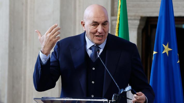 Crosetto, a Torino bande armate da combattere come Br