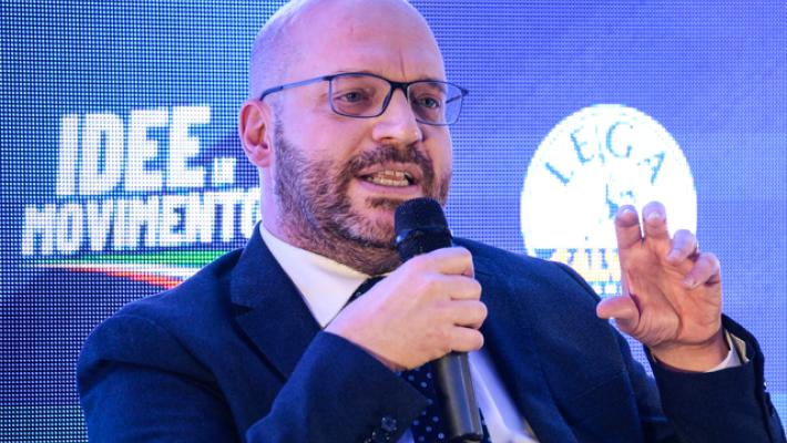 Fontana si attiva per chiedere al governo un'informativa su scontri Torino