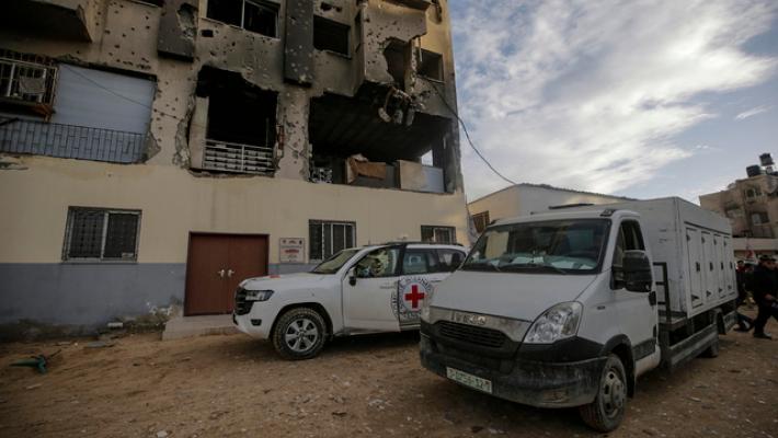 Media, '9 morti in attacchi a Gaza, tra cui 3 minori'