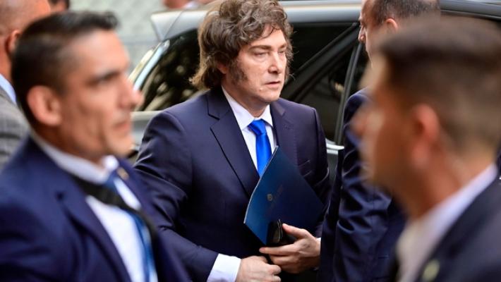 Il governo Milei lancia il suo ufficio 'contro la disinformazione'