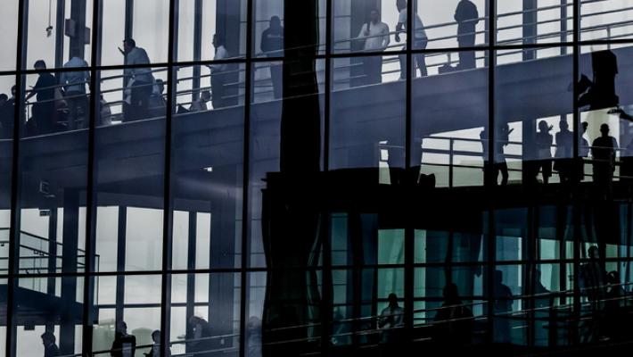 Allo scalo di Berlino stop ai decolli in mattinata a causa del ghiaccio