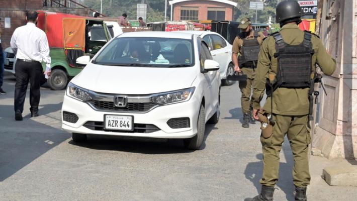 Esplosione in moschea a Islamabad, almeno 12 morti e 25 feriti