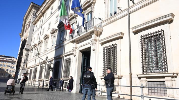 Consiglio dei ministri alle 12 sul referendum