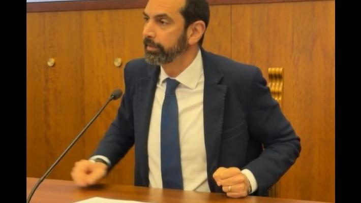 Sindaco di Messina annuncia le sue dimissioni