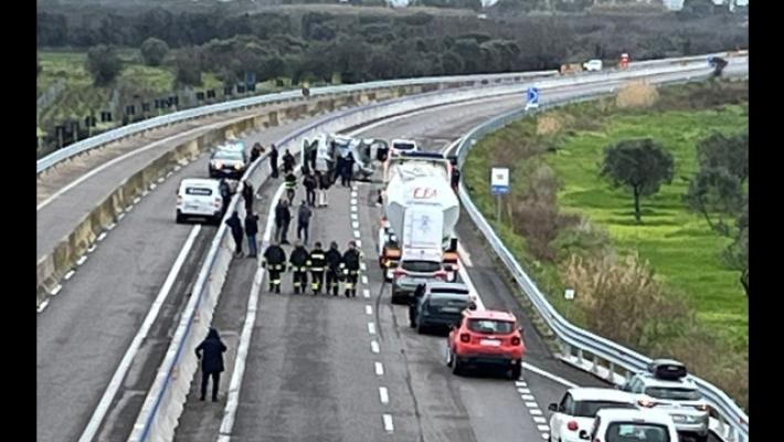 Assalto a portavalori nel Brindisino, sparatoria con i carabinieri