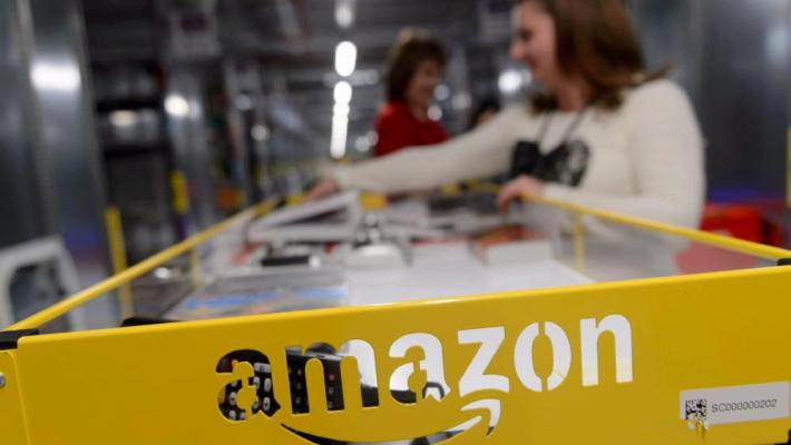 Amazon, si è dimesso l'ad Dave Clark