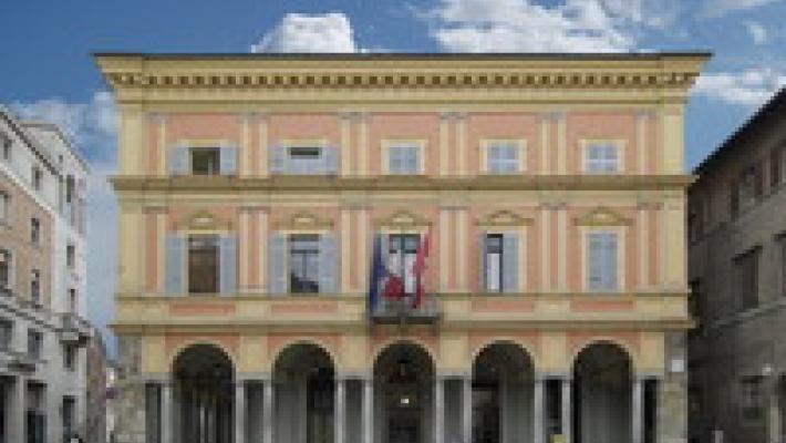 Stupro nel centro di  Piacenza, il Comune non si costituisce parte civile