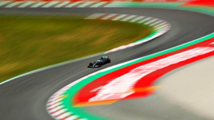 Montmelò: il venerdì è delle Mercedes
