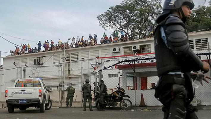 Venezuela: rivolta in carcere, almeno 30 morti 
