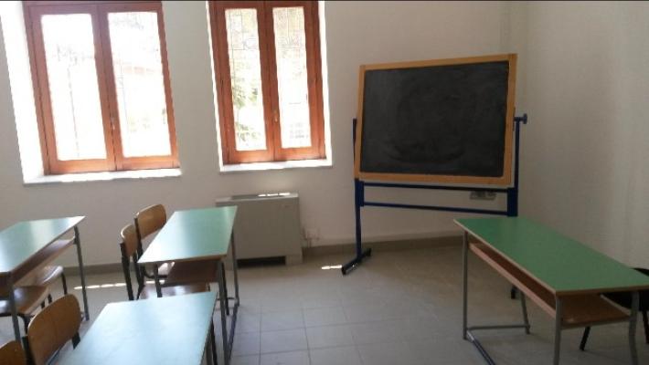 Maestra indagata per molestie su alunno
