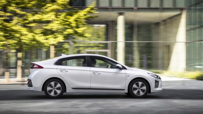Ioniq, con la plug-in si completa la gamma dell'eco-coreana 