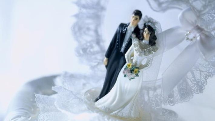 Con il covid sono saltati metà matrimoni