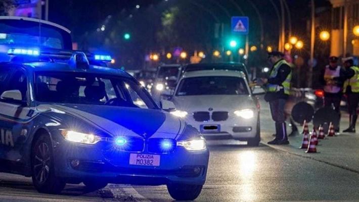 Controlli della polizia per la prevenzione delle stragi del sabato sera: ritirate 5 patenti