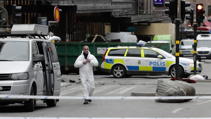 Svezia, trentenne neonazista  accoltella una donna a un evento politico