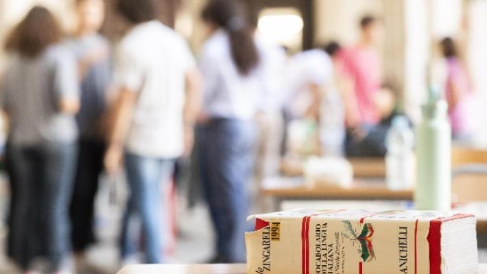 Maturit&agrave;: correzione degli scritti in ritardo, a Parma gli orali iniziano domani